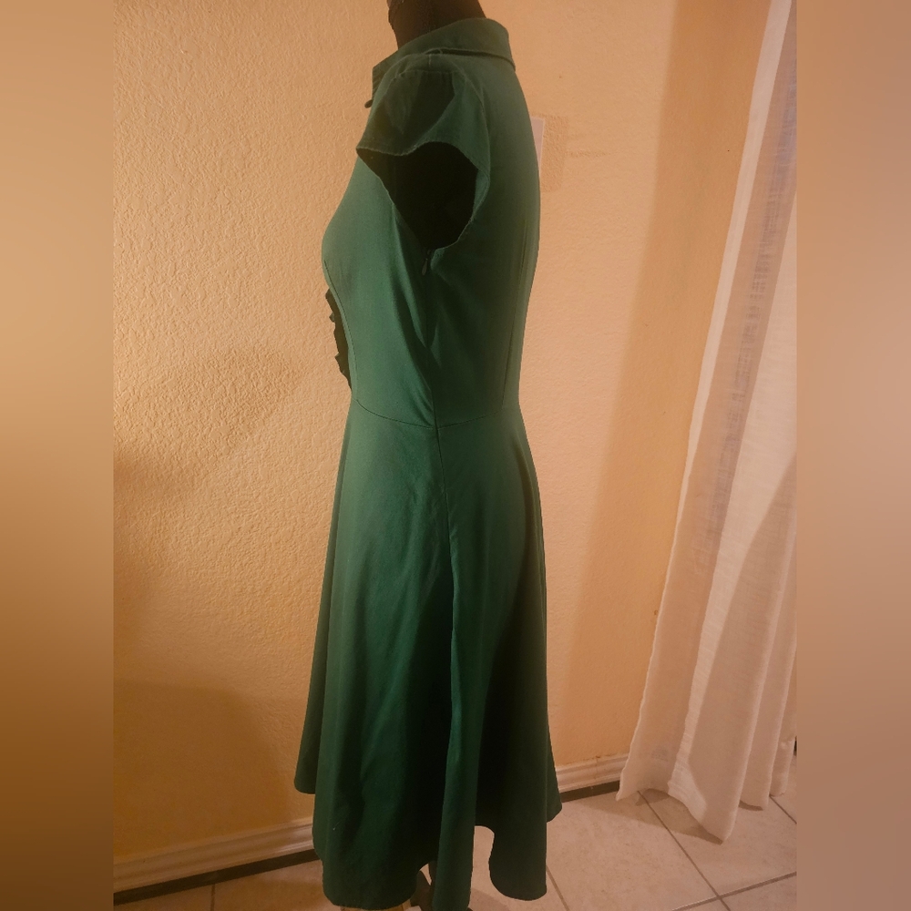 Cotton Green Ruffle Button Dress Heart Buttons - Picture 5 of 11